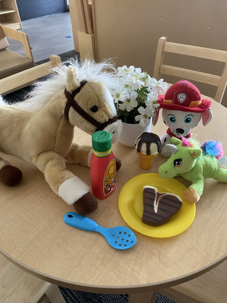 stuffies playing