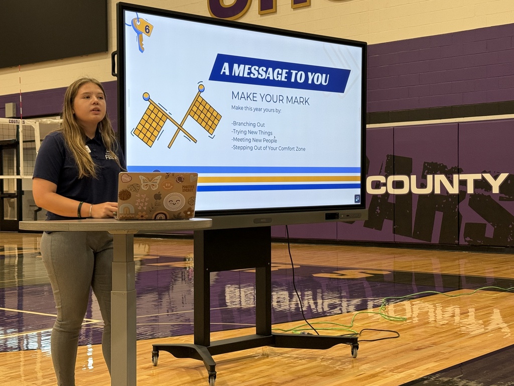 Alexa presenting to FBLA