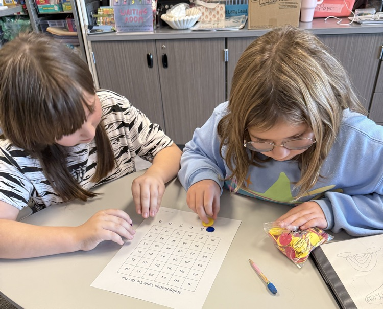 PLAY GIVES HHILDRENA CHANCE TO PRACTICE WHAT THEY ARE LEARNING~FRED ROGERS