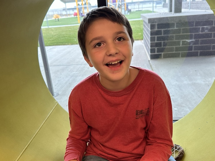 Buddy classes working together to make dream catchers