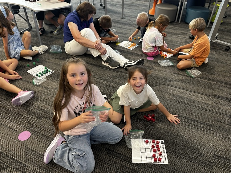Working on number sense by using cubes and tens frames