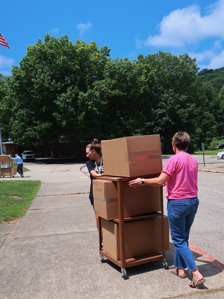 Kids of Kanawha donating shoes to kcs schools.
