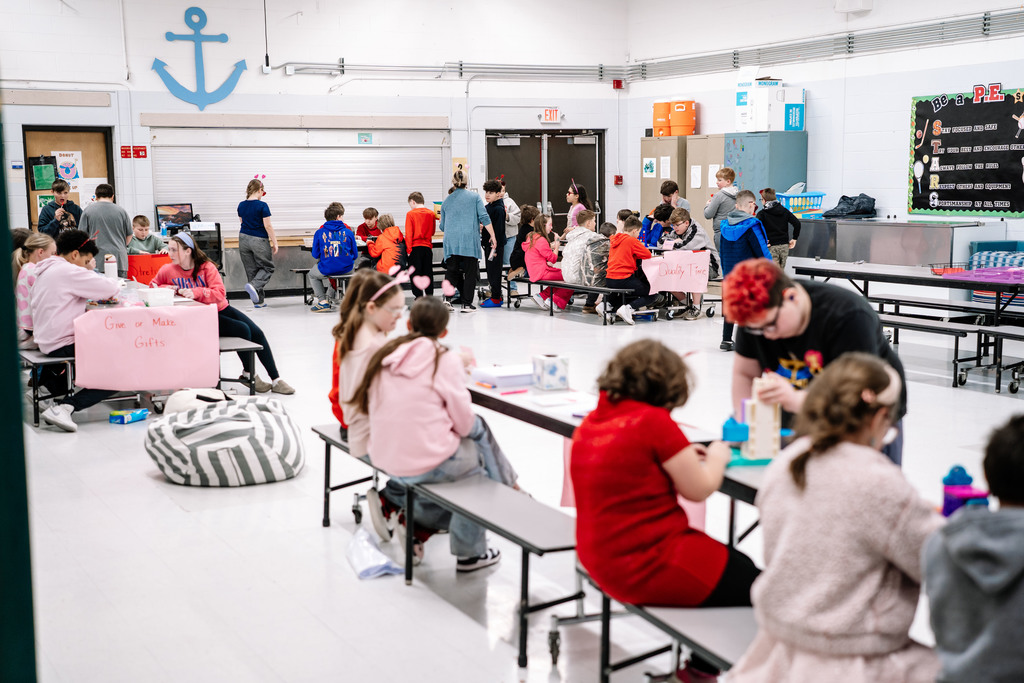 Lakewood elementary valentines day party