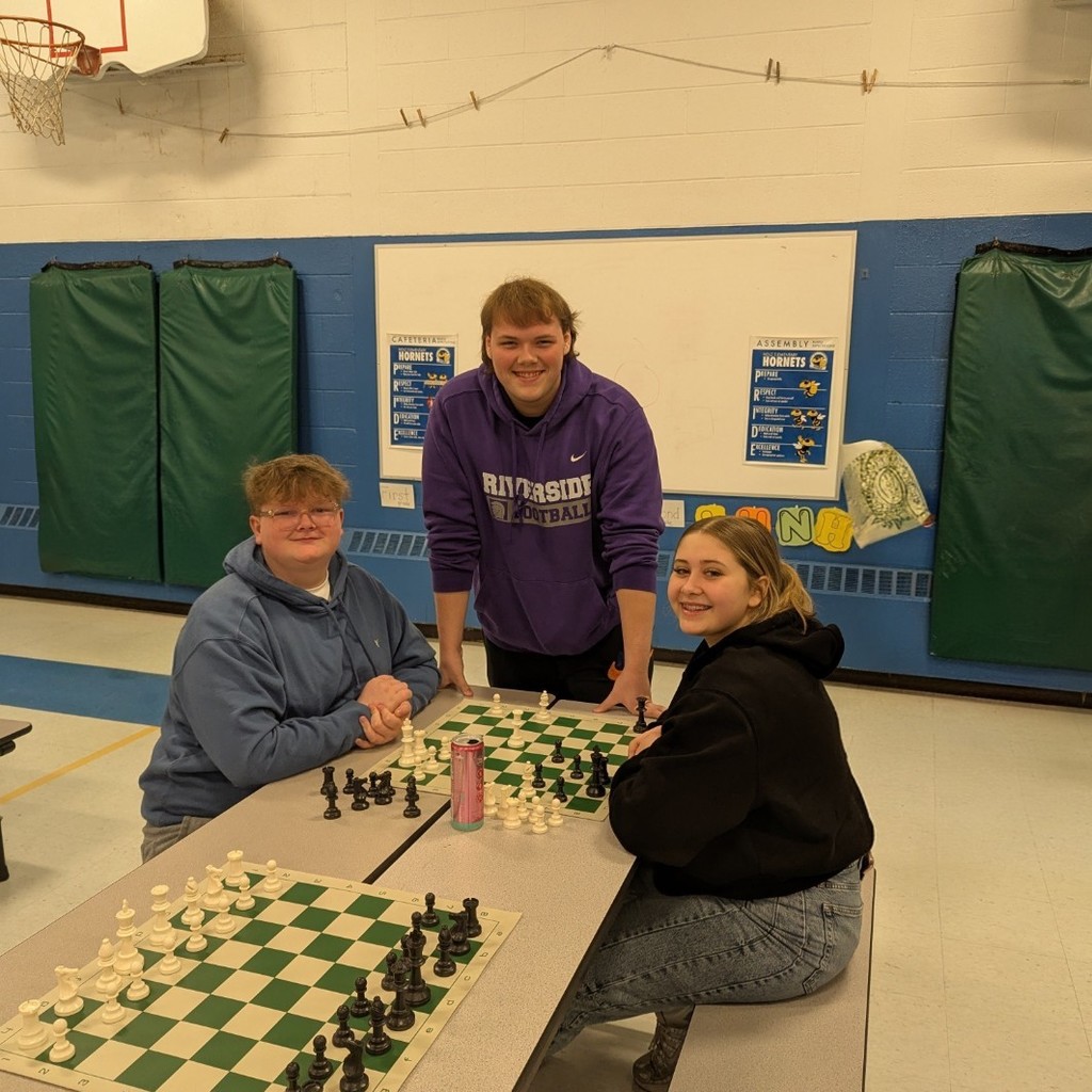 rhs students at chess tournament 