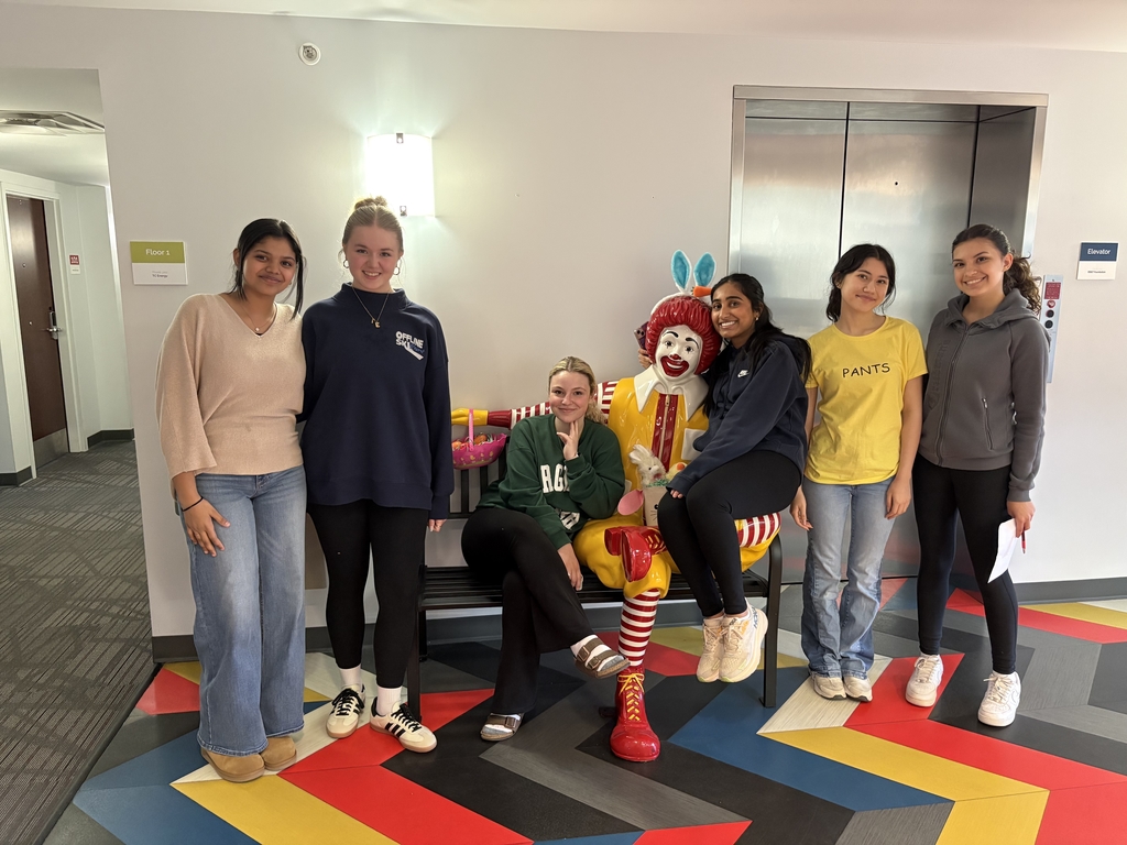 Beta club at ronald mcdonald house