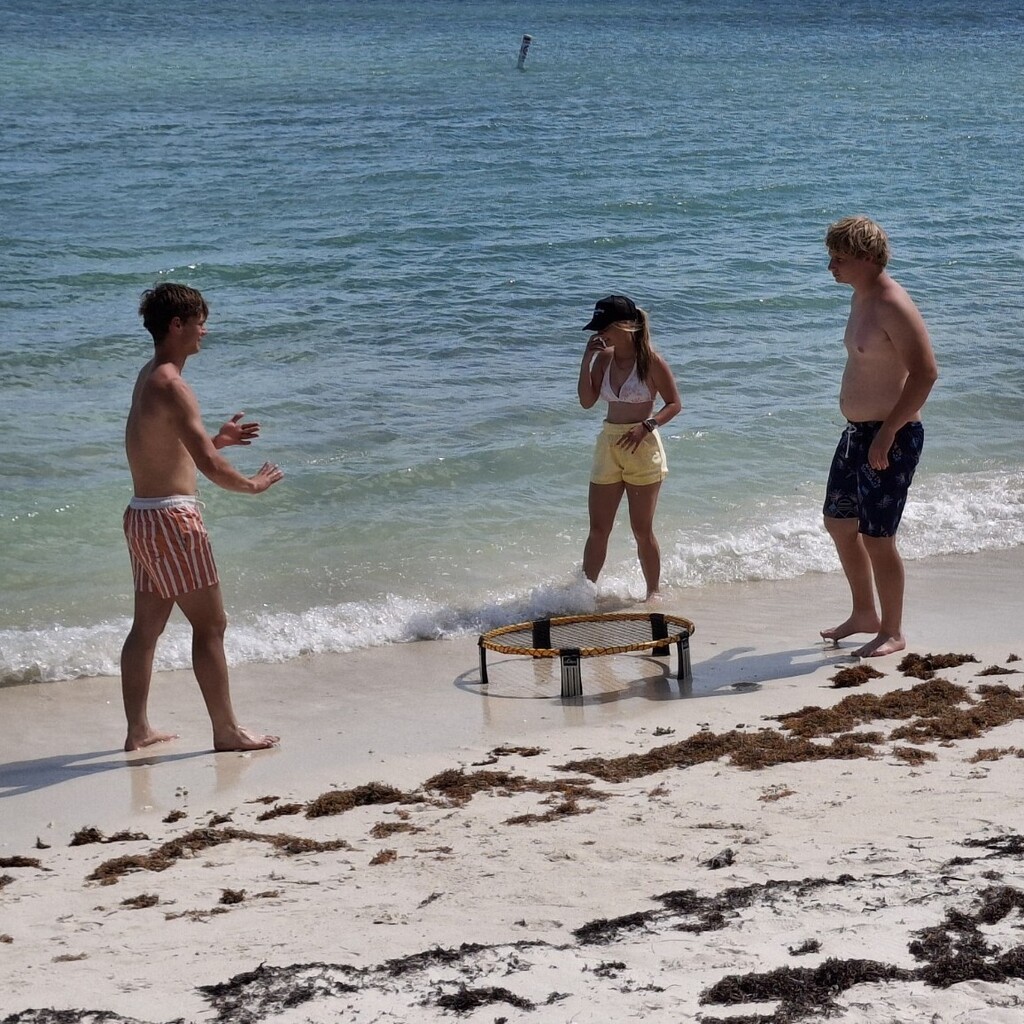 Spikeball!