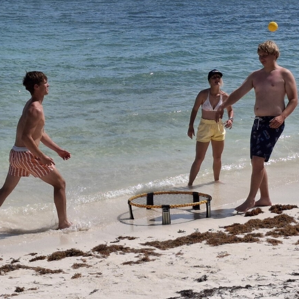 Spikeball!