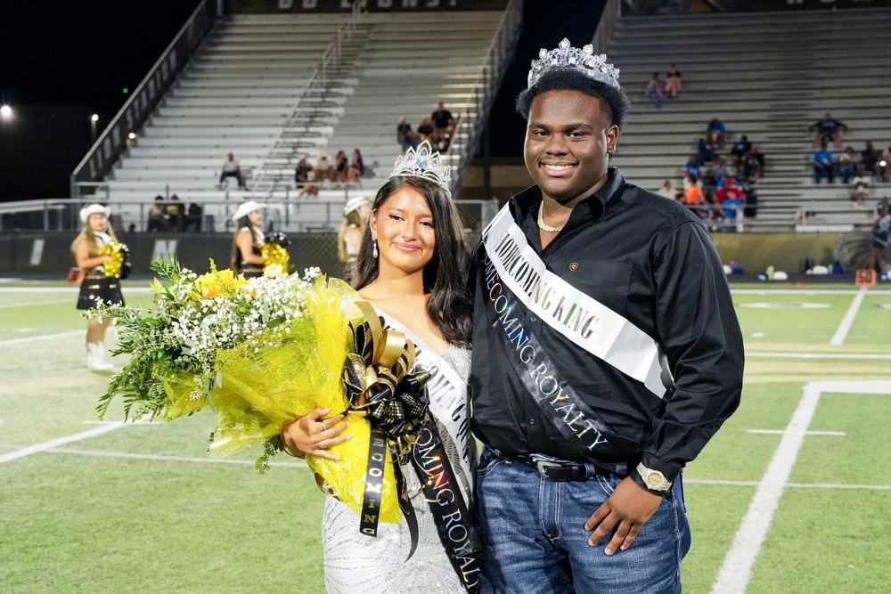 KHS Homecoming Queen and King 2026