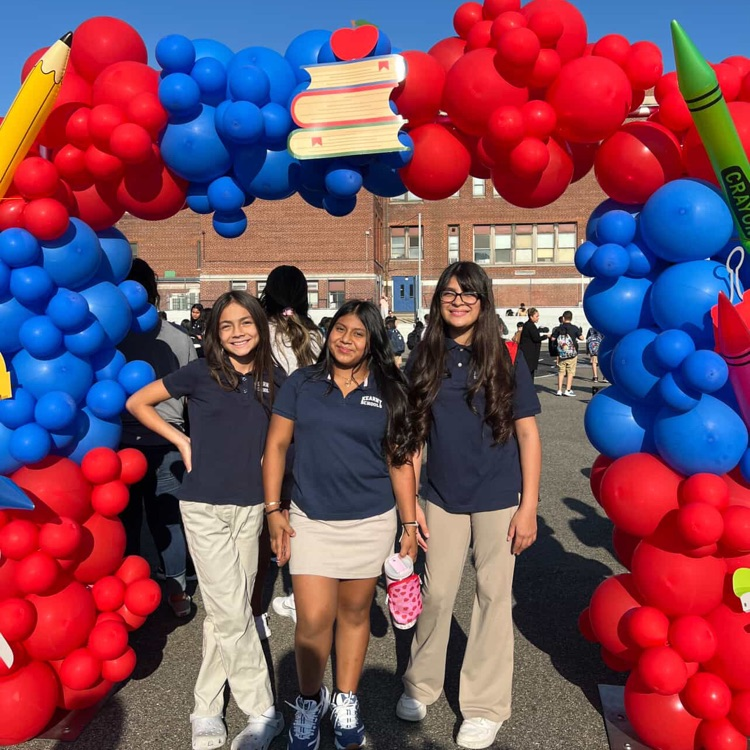 Washington school held a Back to School Bonanza last week to welcome our students!
