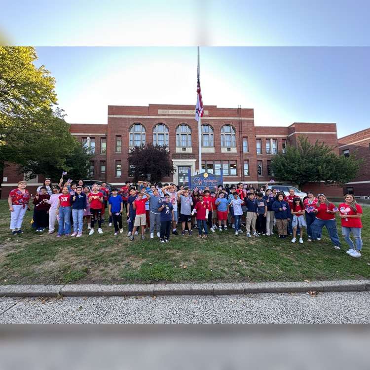 Washington School commemorated September 11th with a display of mini flags—each one a reminder that we remember and honor this day. 🇺🇸