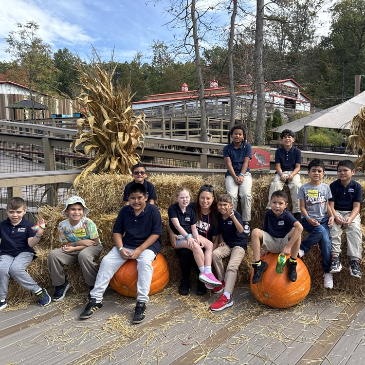 Students from Mrs. Molina, Mr. Flannery, and Mrs. Walsh’s classes had a fantastic time exploring Turtle Back Zoo this past Monday!