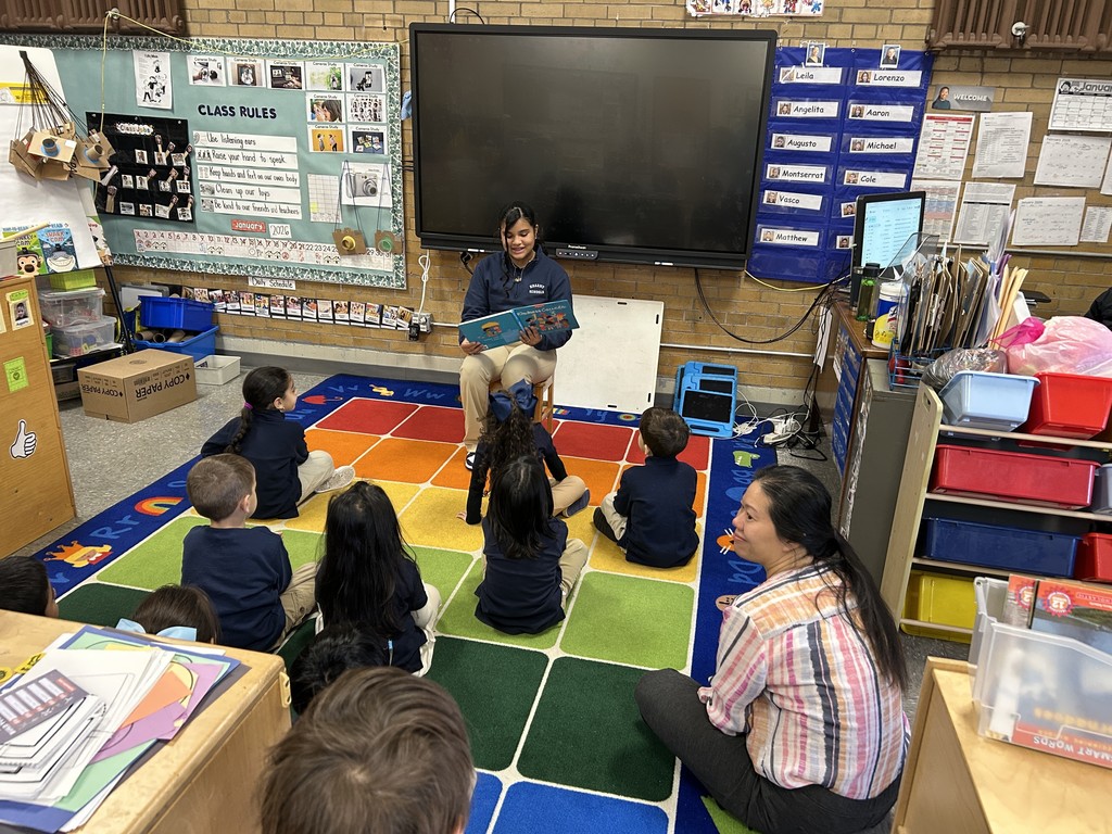 reading to preschool