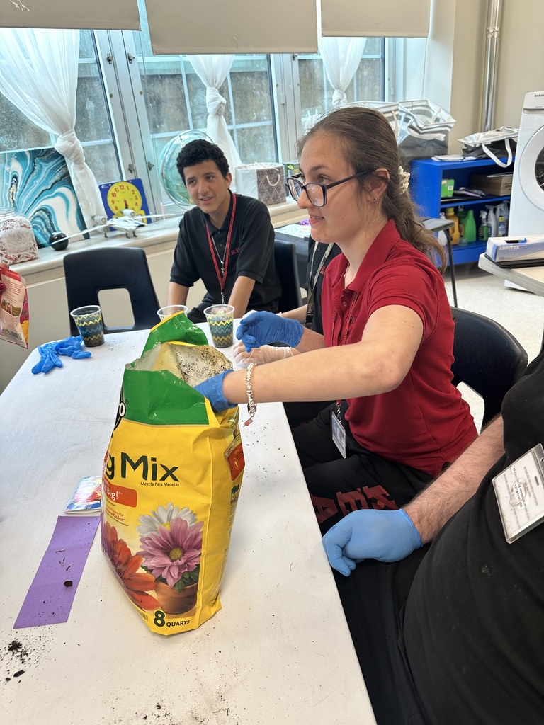 Ms. Hatfield’s Success Class contributed to the Earth Day celebration by planting some marigolds and inzinias.  The students had fun and are looking forward to tracking their growth.  