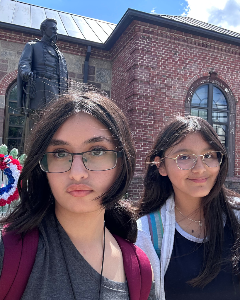 Girls with statue