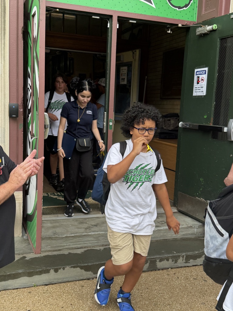 clap out
