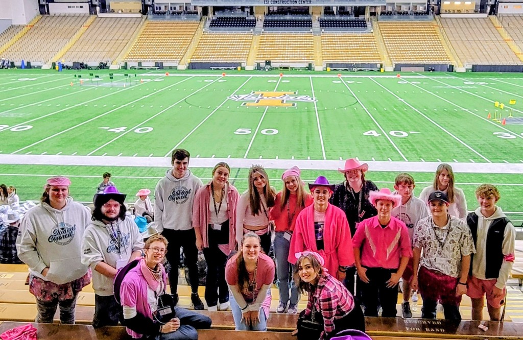 students posing for a picture