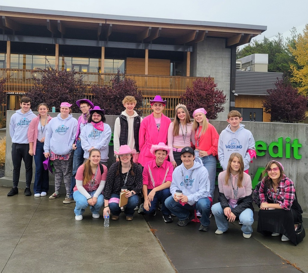 students posing for a picture