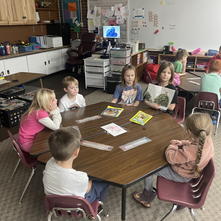class reward 2nd graders reading to kindergartners
