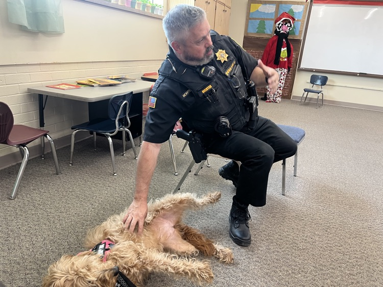poppy and officer richter 