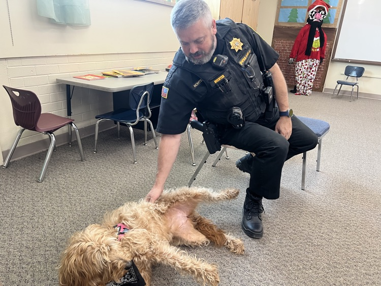 poppy and officer richter 