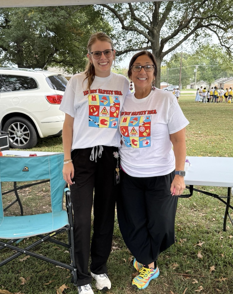 Kathy Rogers and Morgan Earnheart