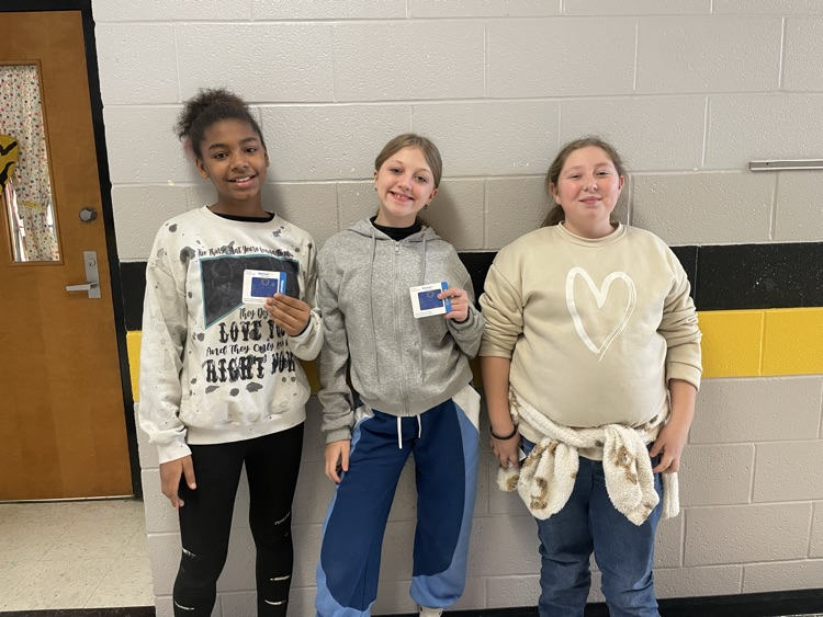 5th Grade Gift Card Winners