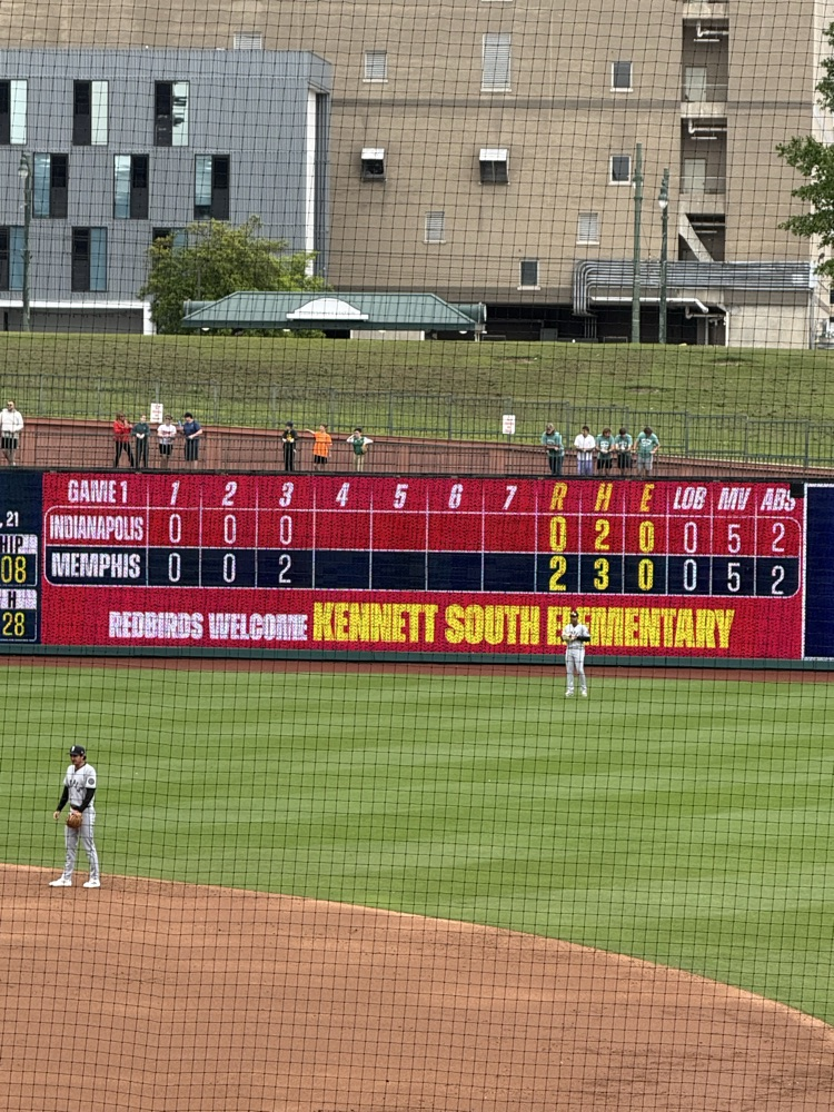4th Grade Takes on the Redbirds' Game (part 1) 