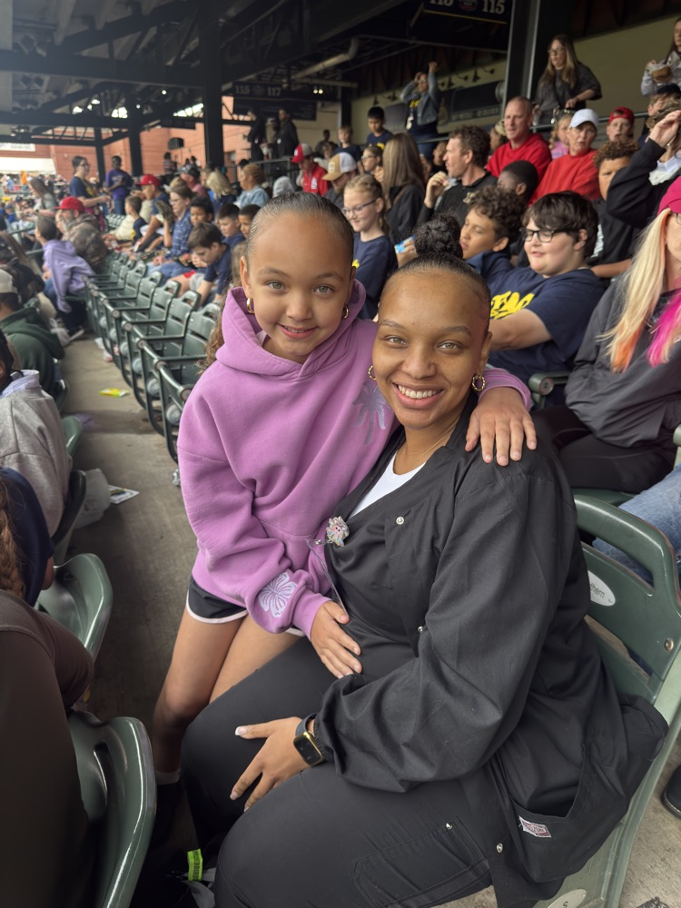 4th Grade Takes on the Redbirds' Game (part 2) ⚾️🏟️❤️