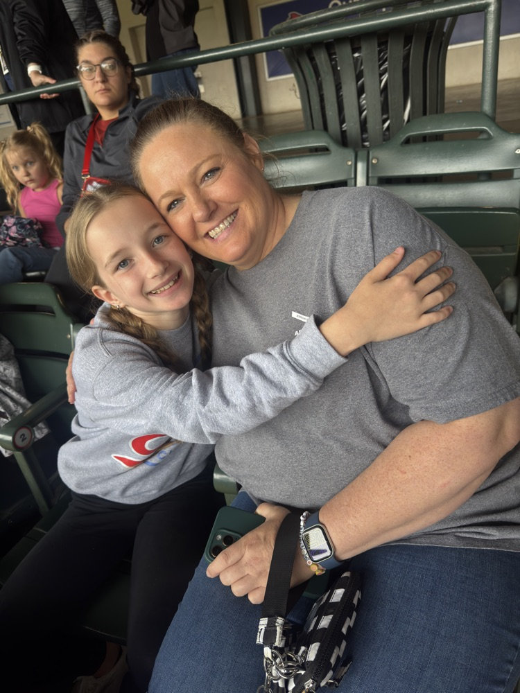 4th Grade Takes on the Redbirds' Game (part 3) ⚾️🏟️❤️