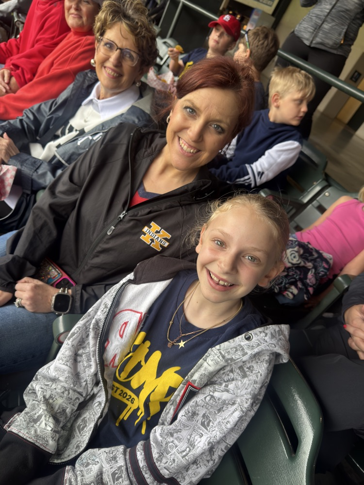 4th Grade Takes on the Redbirds' Game (part 4) ⚾️🏟️❤️