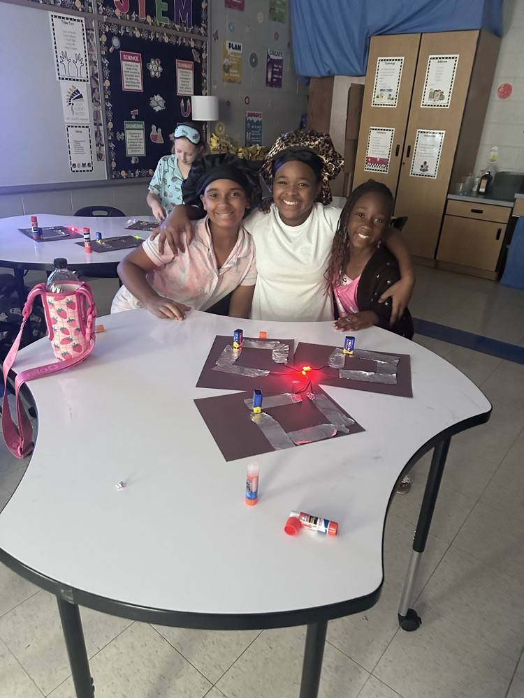 Hands on learning in STEM