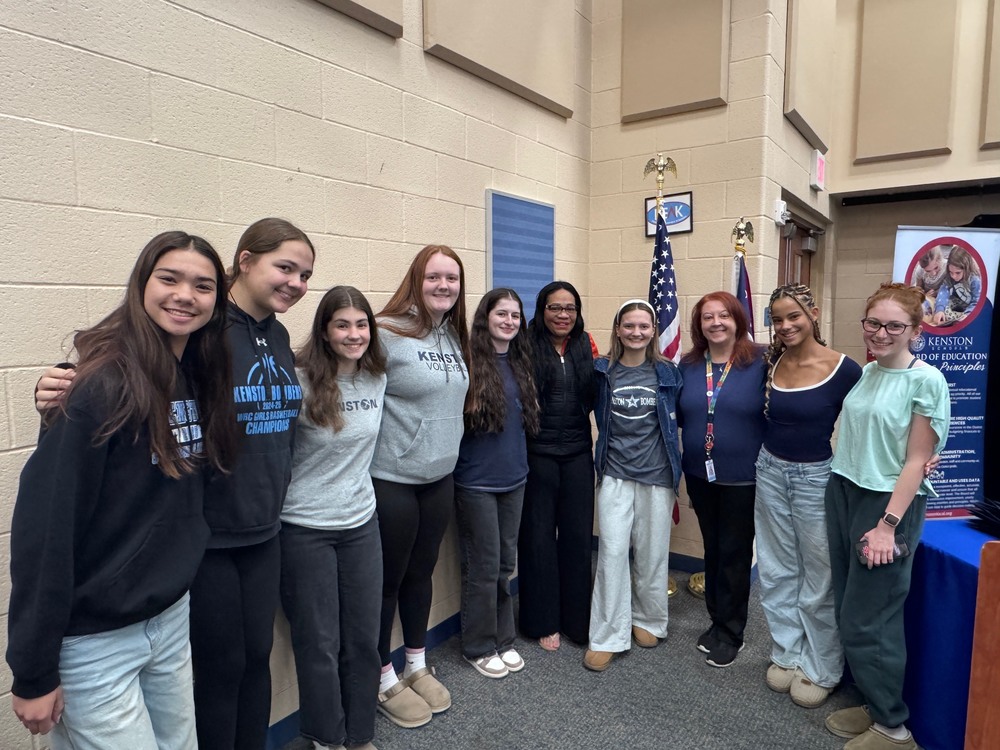 KHS ASL Members at Board of Education Meeting
