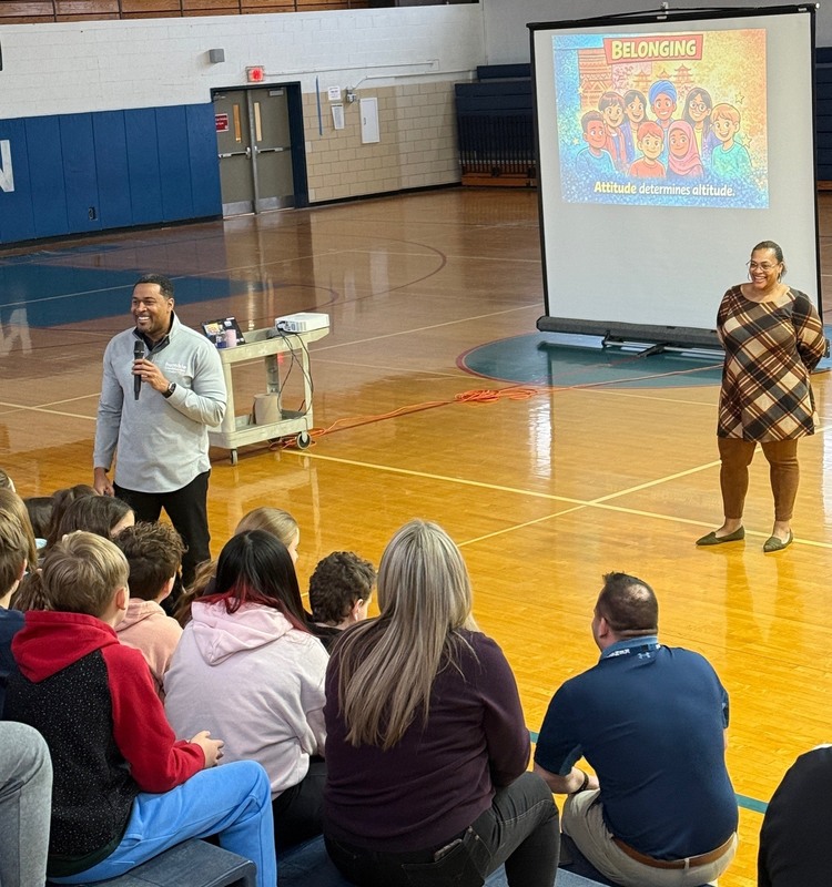 Dr. Knight visits KMS - March 2026