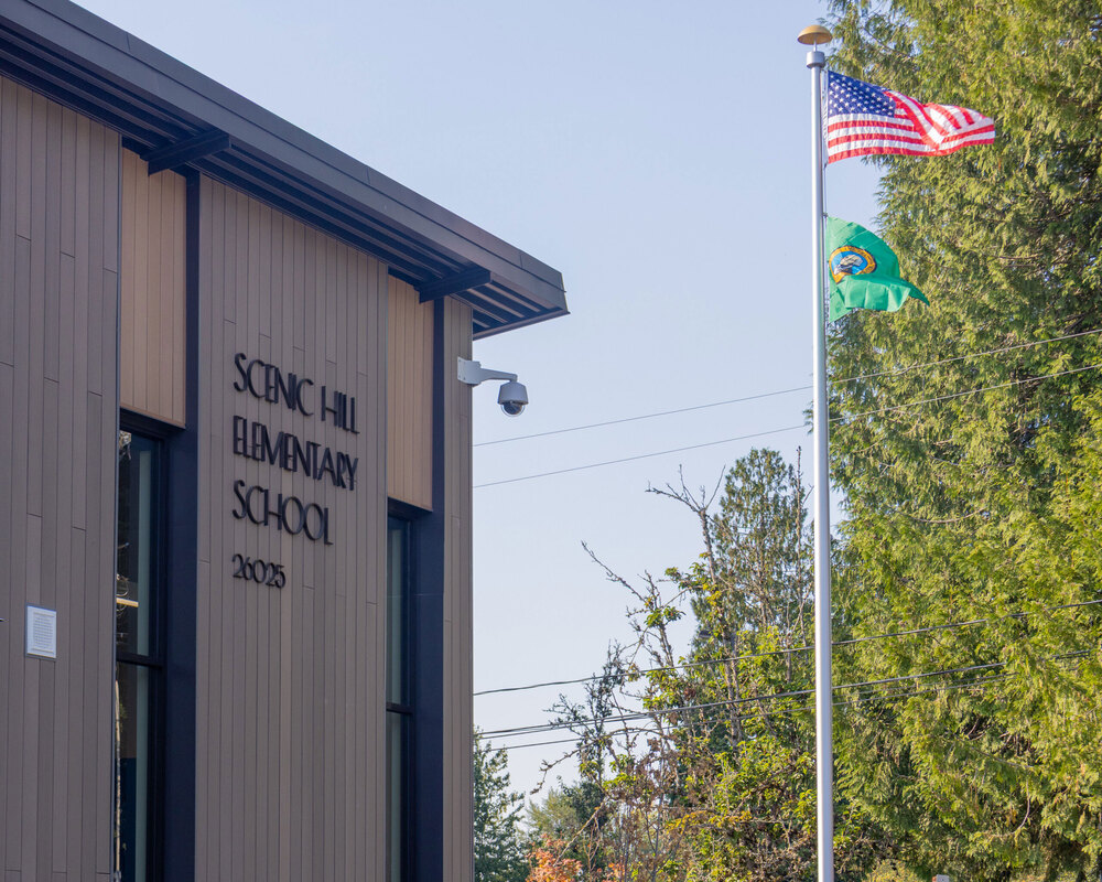 Scenic Hill Elementary School exterior.