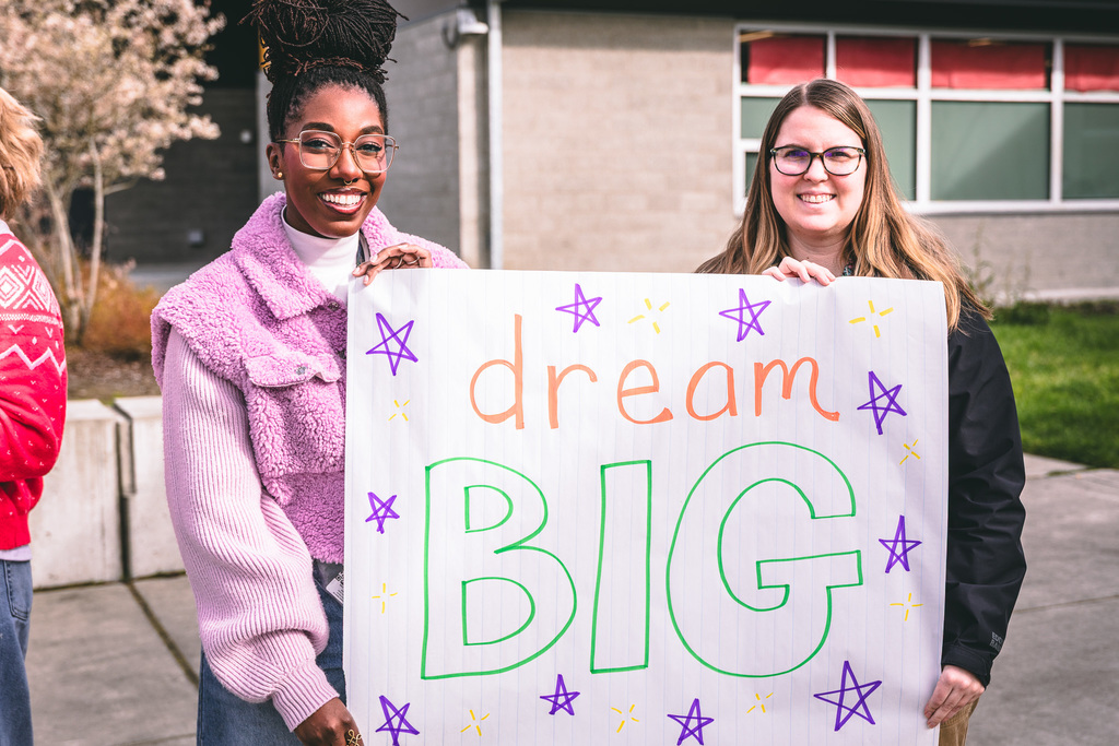 Tunnel of Hope: River Ridge Elementary
