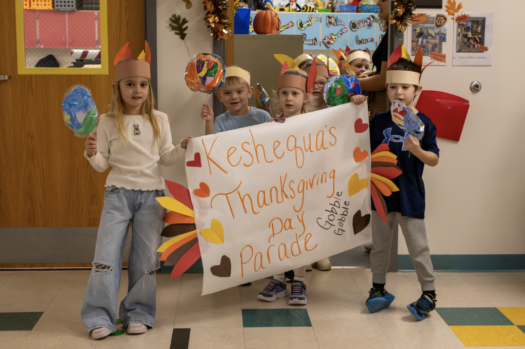 Kindergarten Thanksgiving Parade