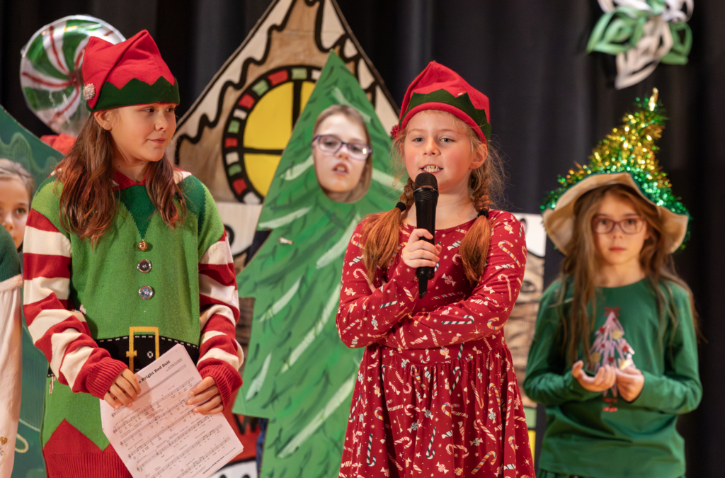 Dalton Holiday Play 2025