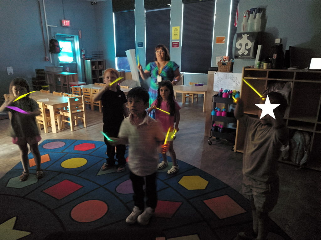 glow stick play