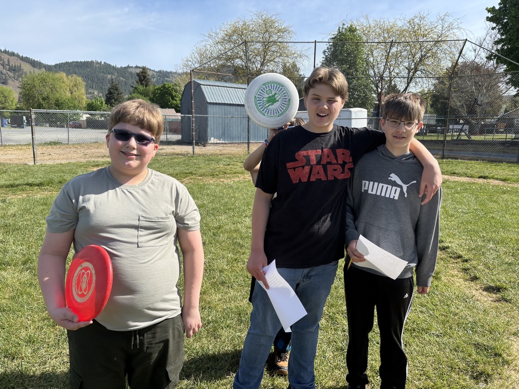 Frisbee @ KFMS