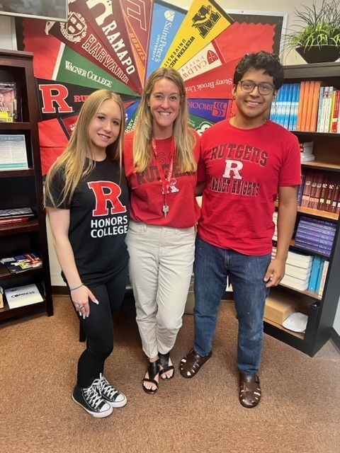 Rutgers alumni with the future of RU!