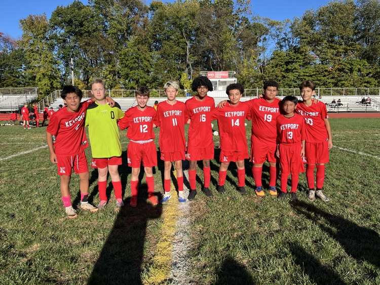 pics from the 8th grade soccer game.