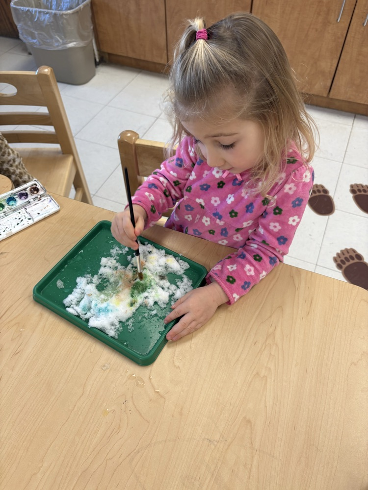 We had fun making smowmen