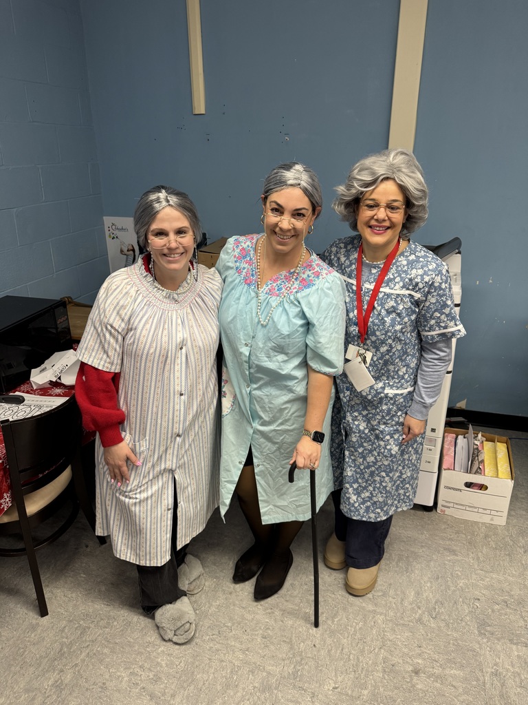 100 year olds on the 100th day of school! 