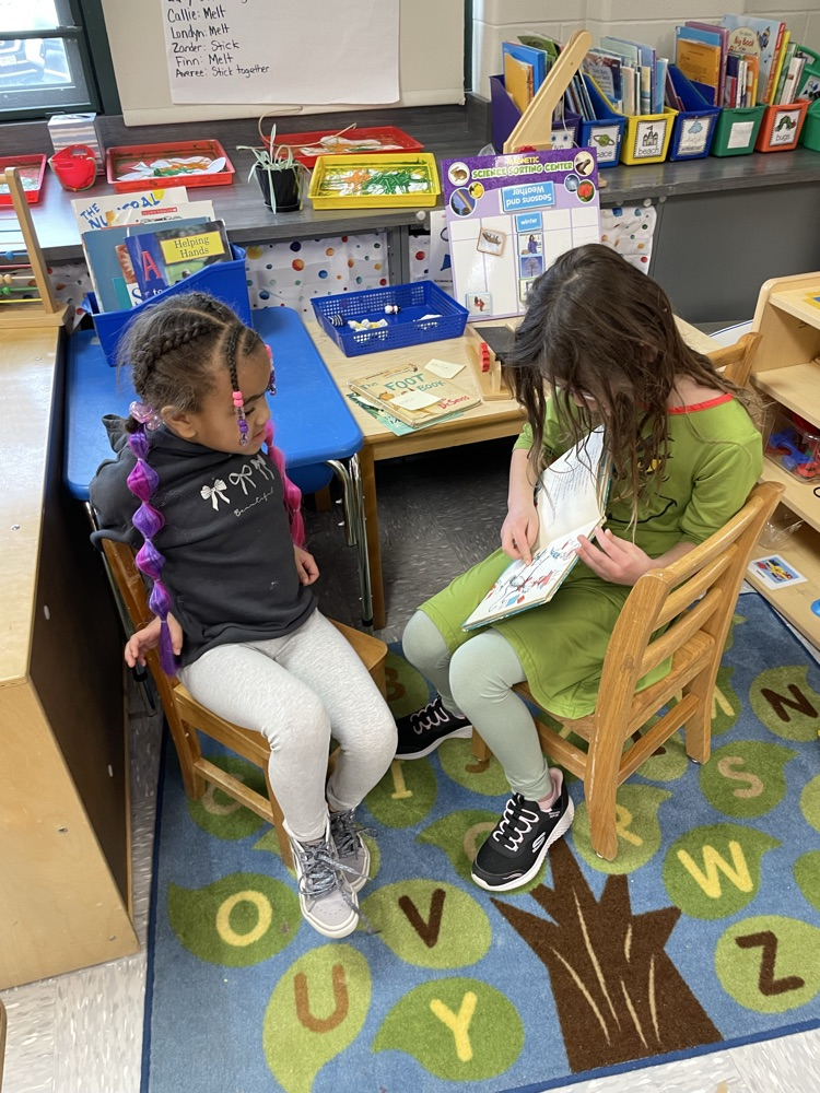 Reading to the Pre-K! 