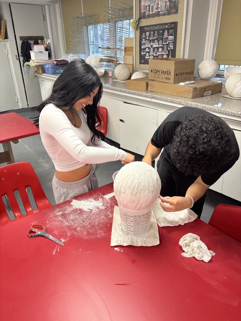 Partner work in Art 1 to bring the mask sculptures to life !