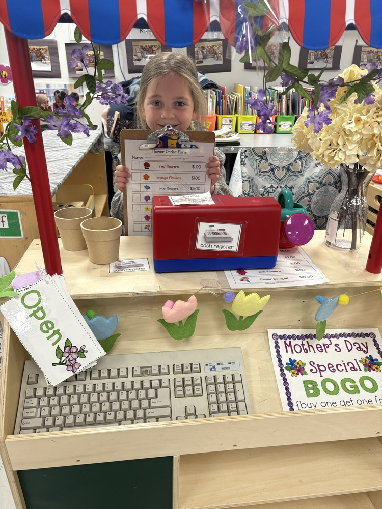 Pre-K flower shop open for business!