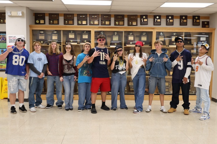 Dress up day: Y2K!