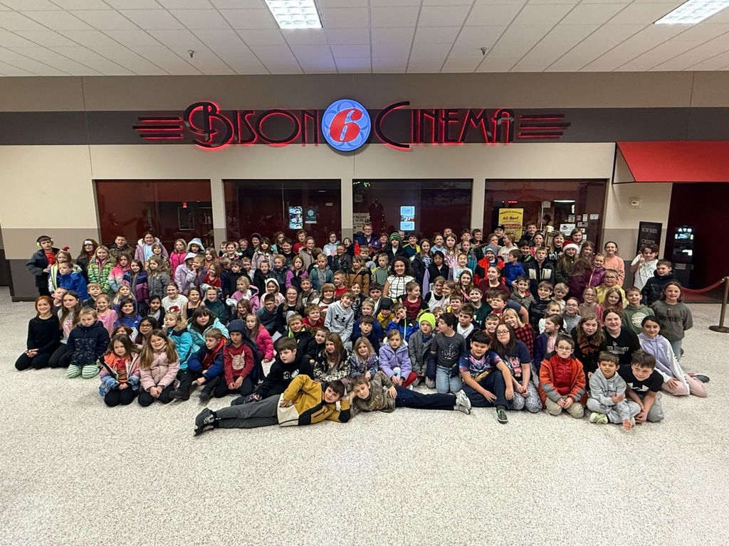 The festive movie goers!