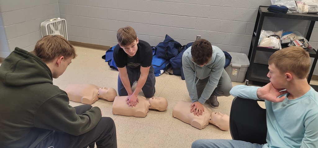 Freshmen Health Class CPR Training