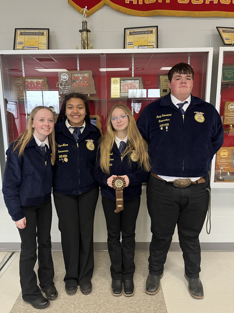 L to R Kaylee Schultz, Maya Almer, Leah Mock, Brody Schoenhard.